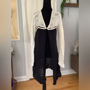 Black & White Knitted Tunic